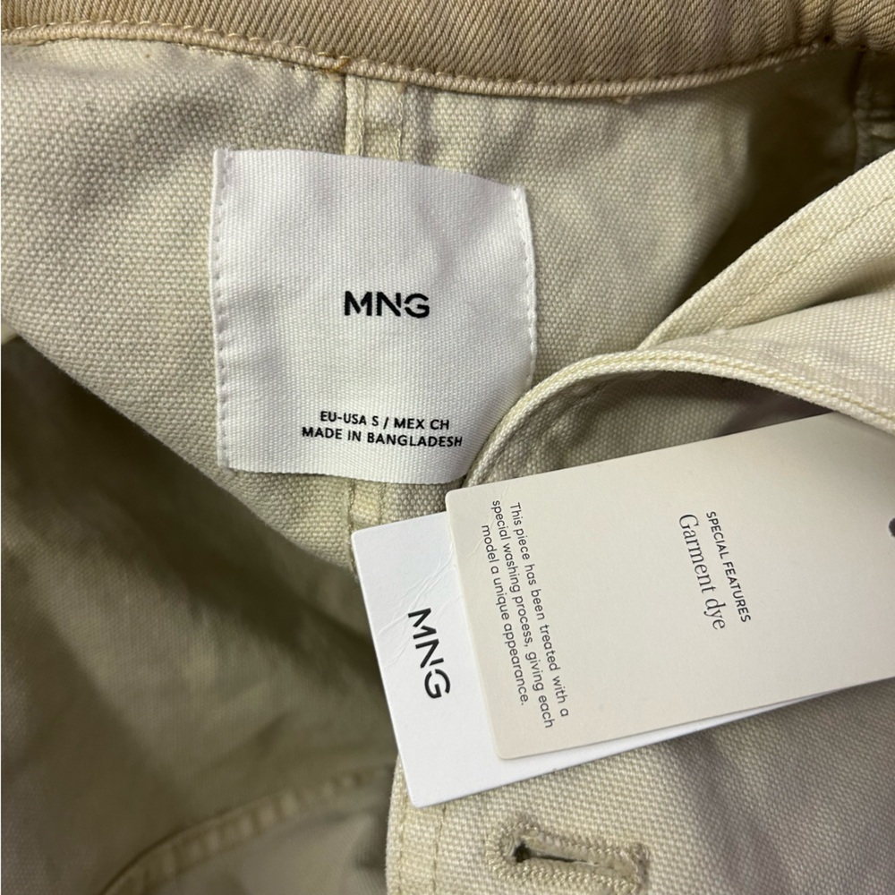NWT MANGO DENIM BARN JACKET WITH CONTRASTING COLLAR (size small) - Picture 10 of 11